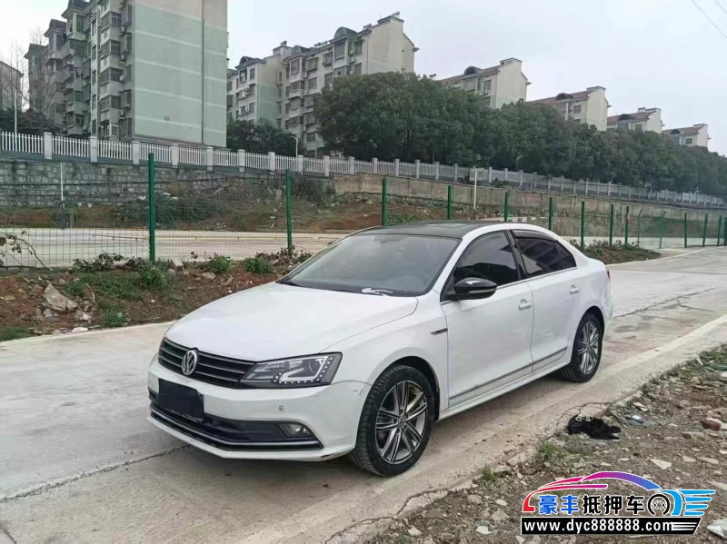 18年大众速腾轿车抵押车出售