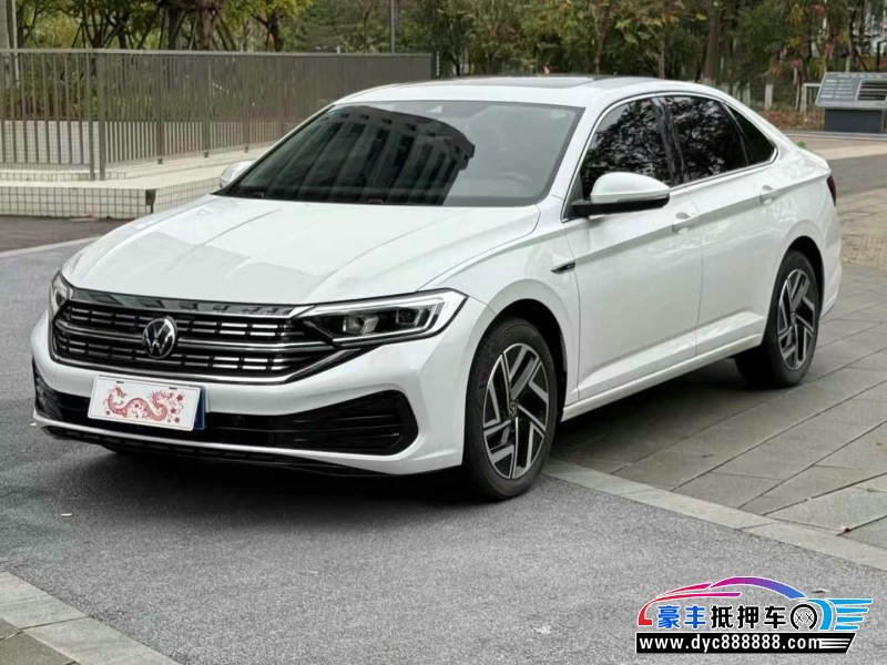 22年大众速腾轿车抵押车出售