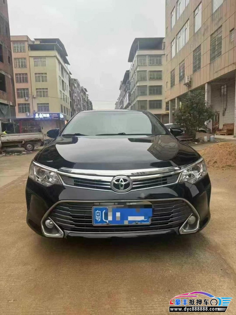 16年丰田凯美瑞轿车抵押车出售