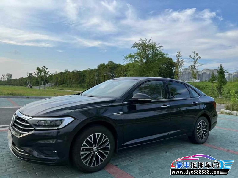 21年大众速腾轿车抵押车出售