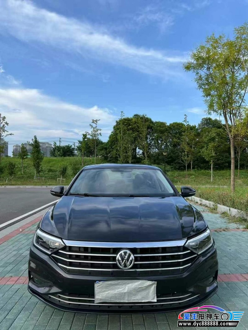 21年大众速腾轿车抵押车出售