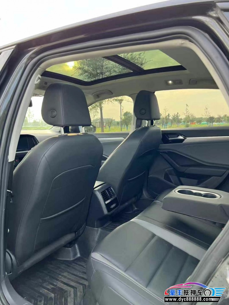 21年大众速腾轿车抵押车出售