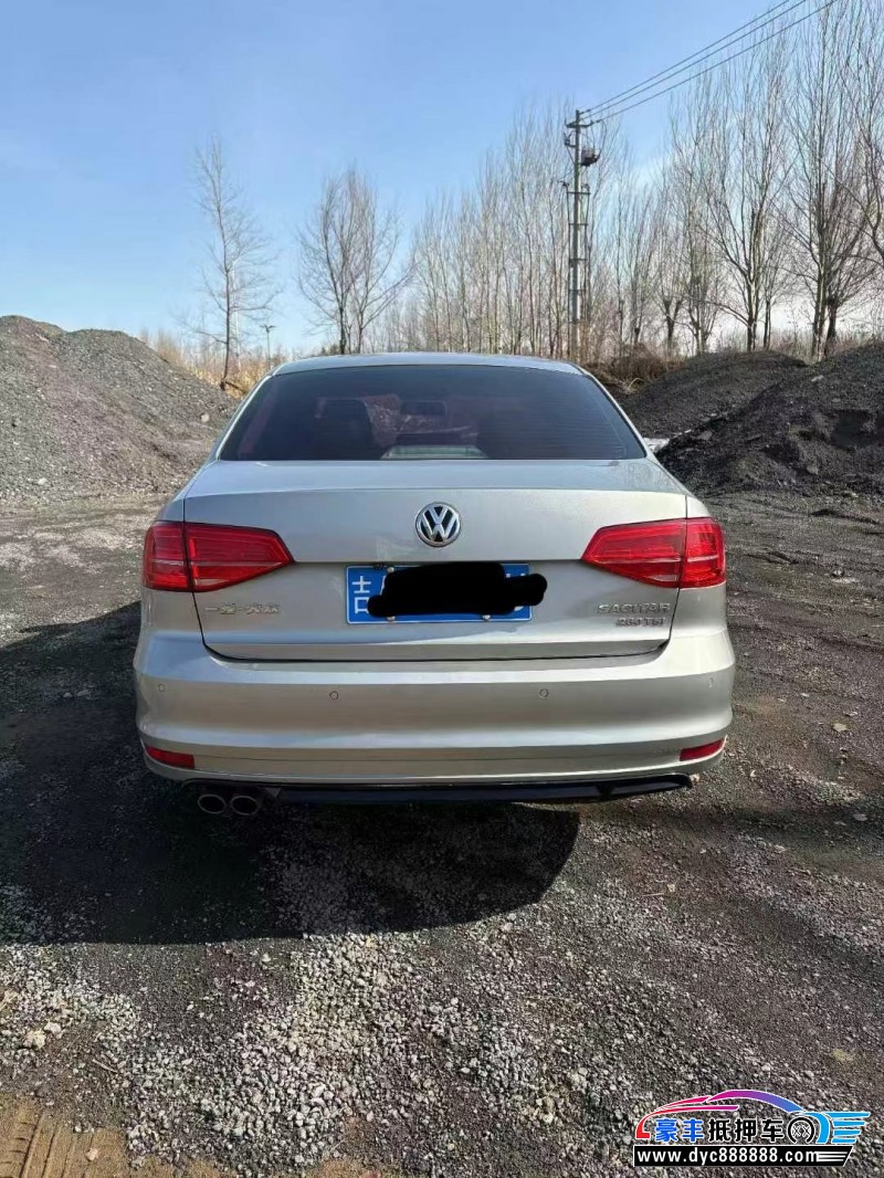 18年大众速腾轿车抵押车出售