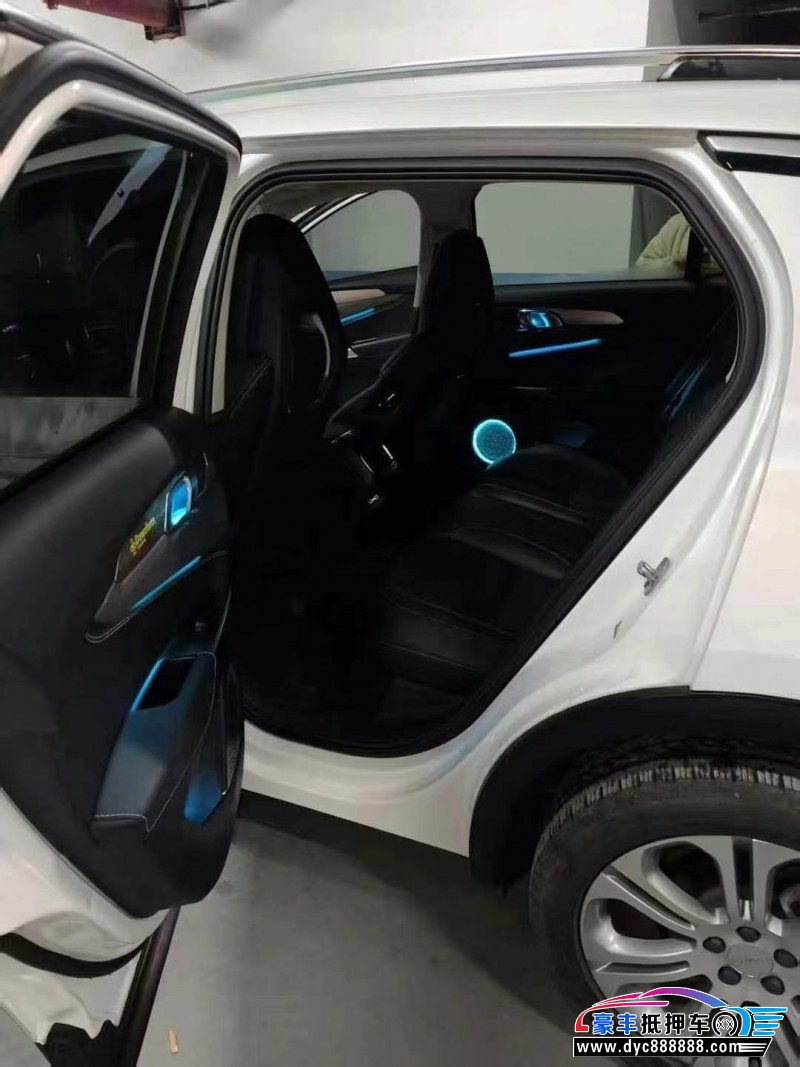 20年领克01轿车抵押车出售