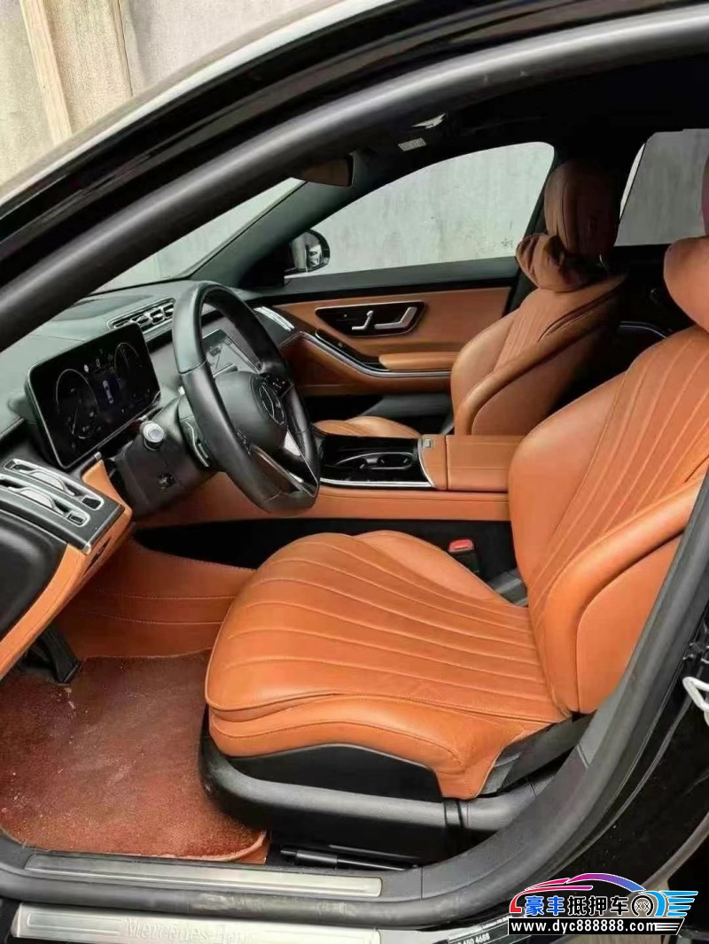 24年奔驰S轿车抵押车出售