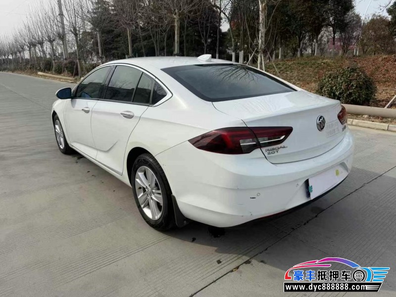 19年别克君威轿车抵押车出售