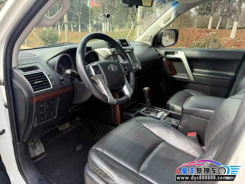 17年丰田普拉多（霸道）MPV抵押车出售