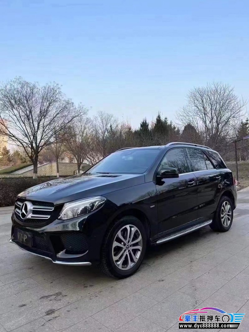 19年奔驰GLE轿车抵押车出售