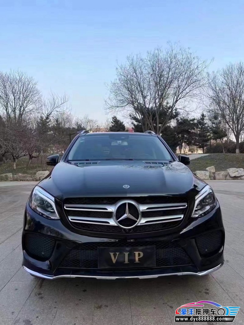 19年奔驰GLE轿车抵押车出售