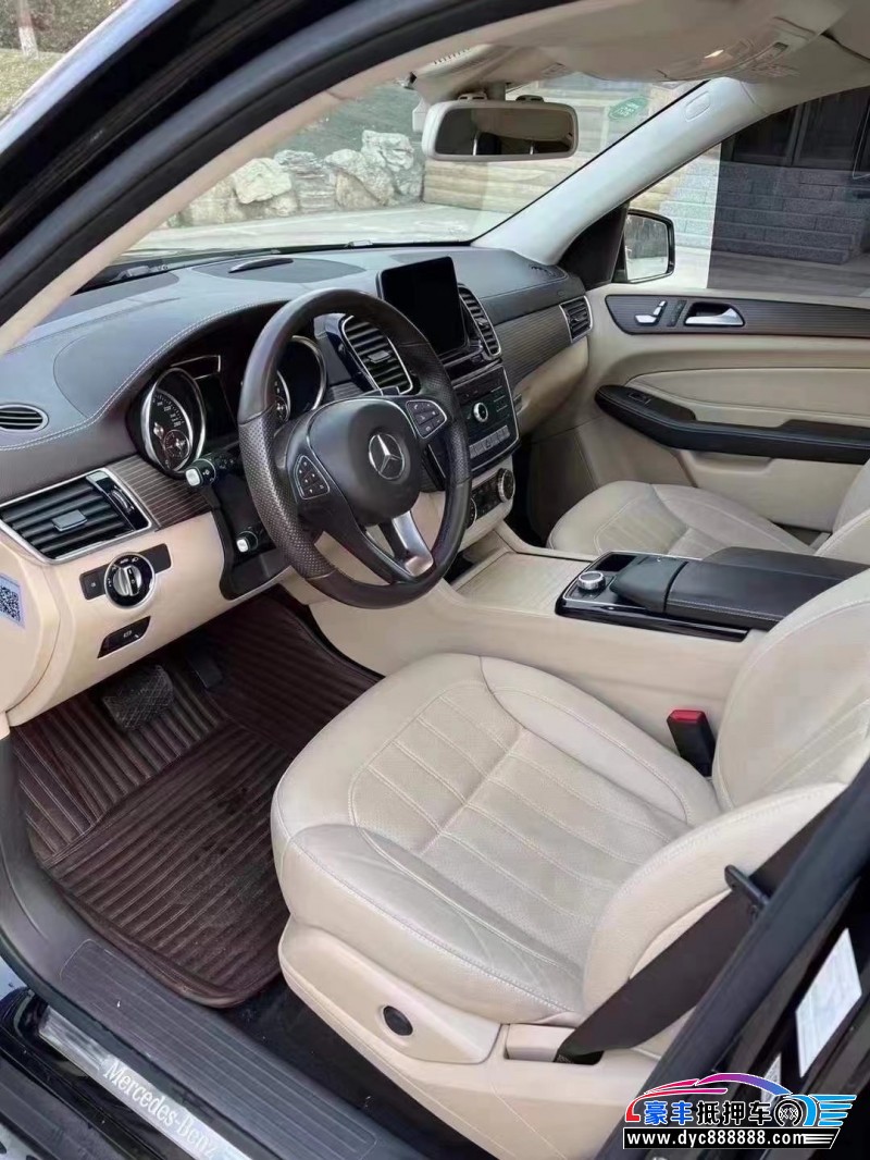 19年奔驰GLE轿车抵押车出售