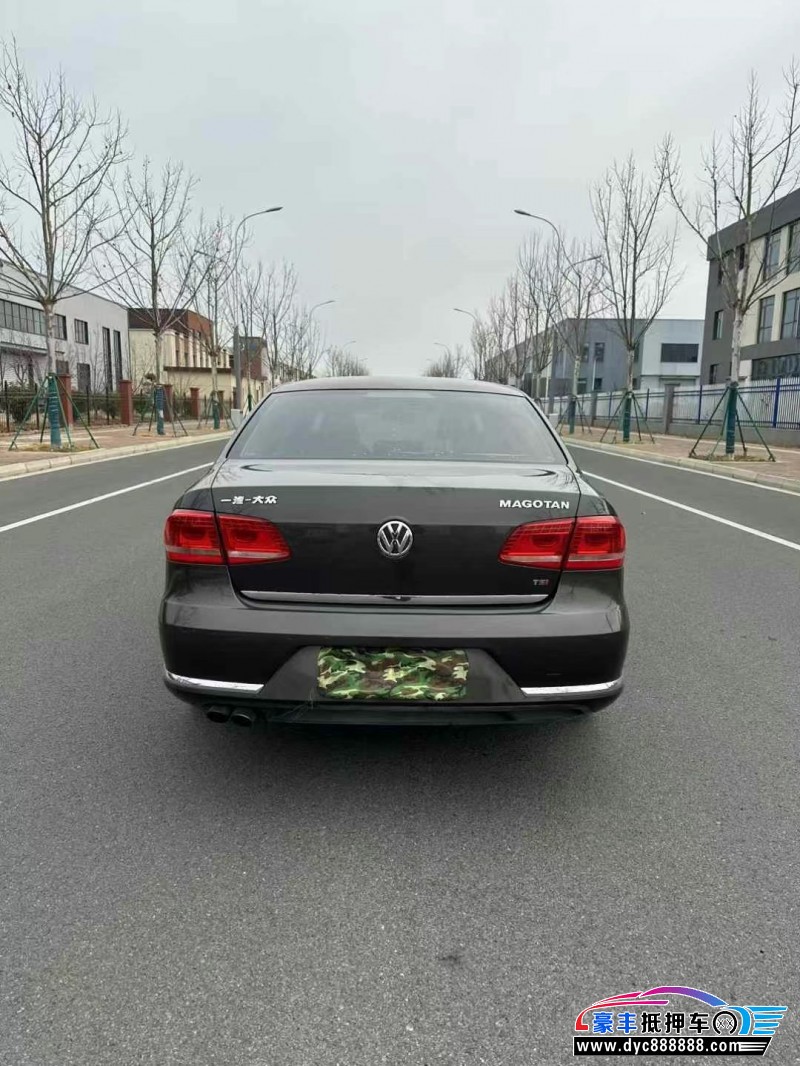 16年大众迈腾轿车抵押车出售