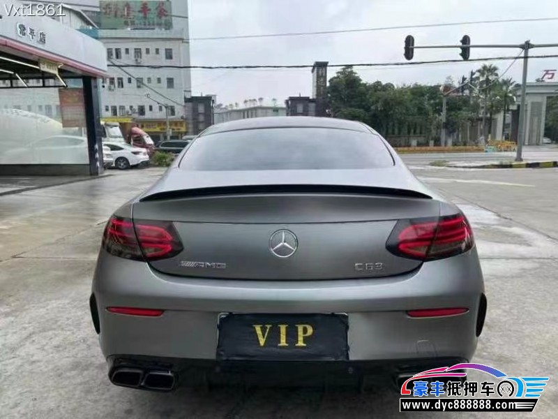 22年奔驰C级AMG轿车抵押车出售