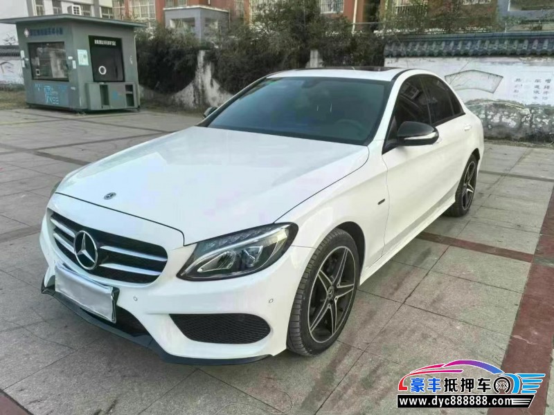 18年奔驰C轿车抵押车出售