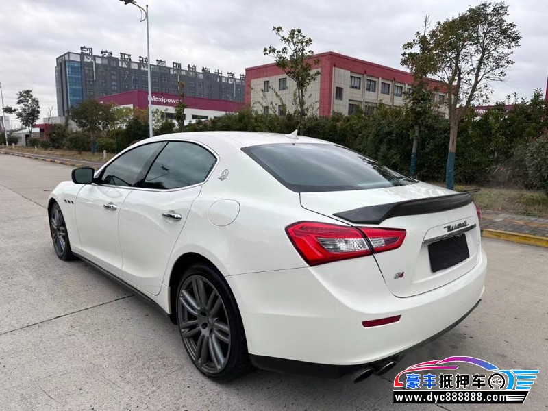 15年玛莎拉蒂Ghibli轿车抵押车出售