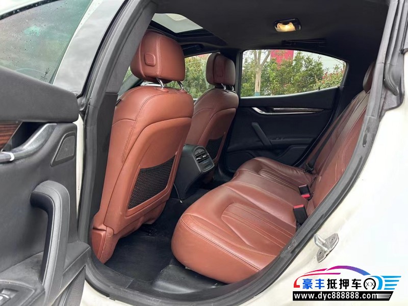 15年玛莎拉蒂Ghibli轿车抵押车出售