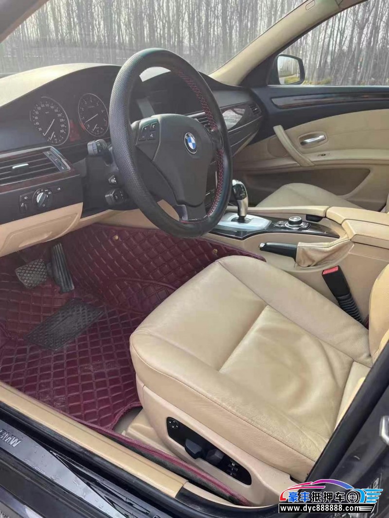 10年宝马5系轿车抵押车出售