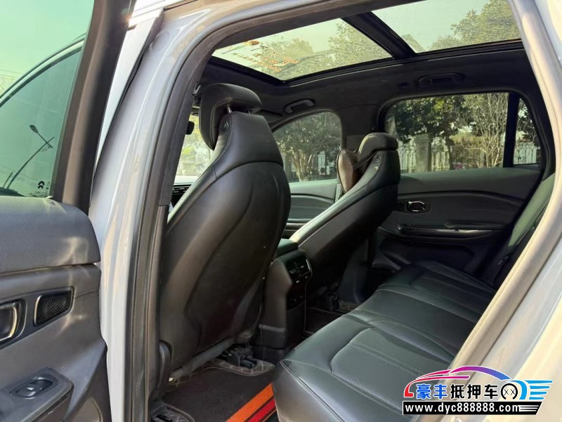 21年蔚来ES6轿车抵押车出售