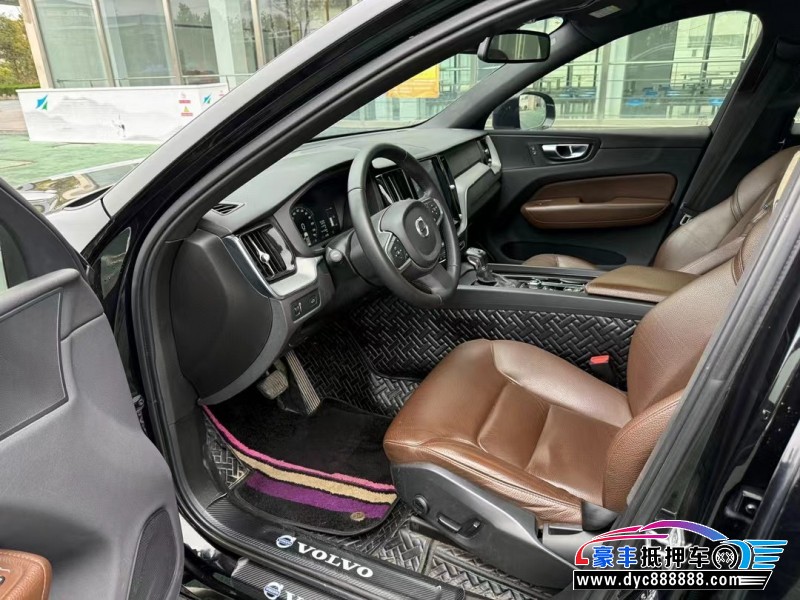 20年沃尔沃XC60轿车抵押车出售