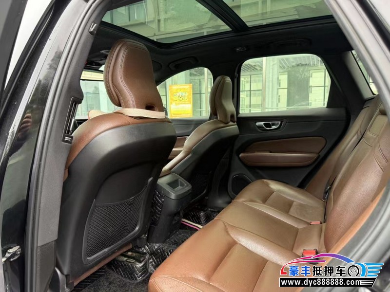 20年沃尔沃XC60轿车抵押车出售