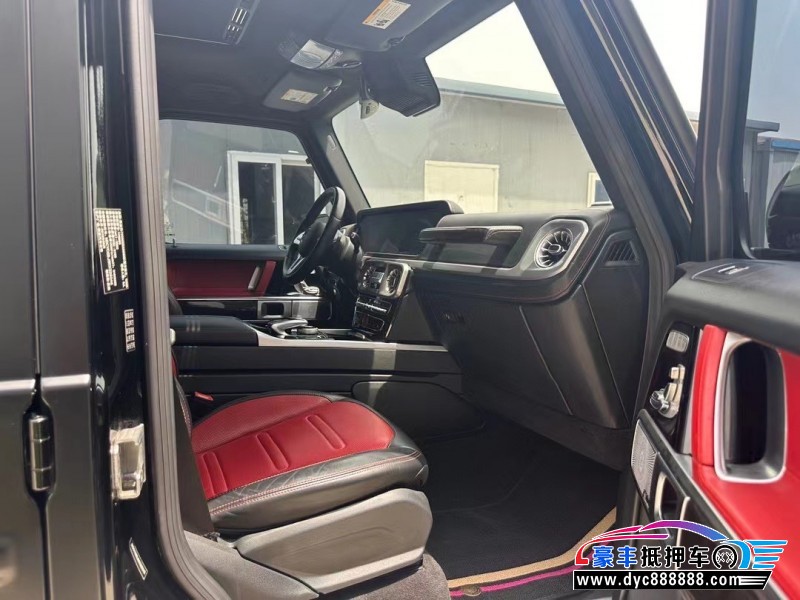 20年奔驰G轿车抵押车出售