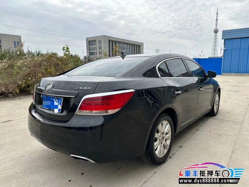 12年别克君越轿车抵押车出售