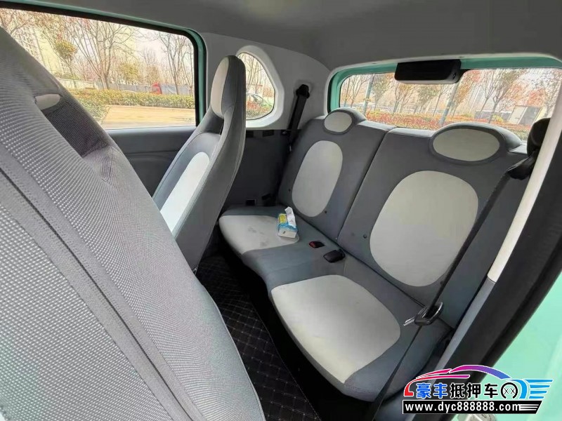 24年奔腾小马轿车抵押车出售