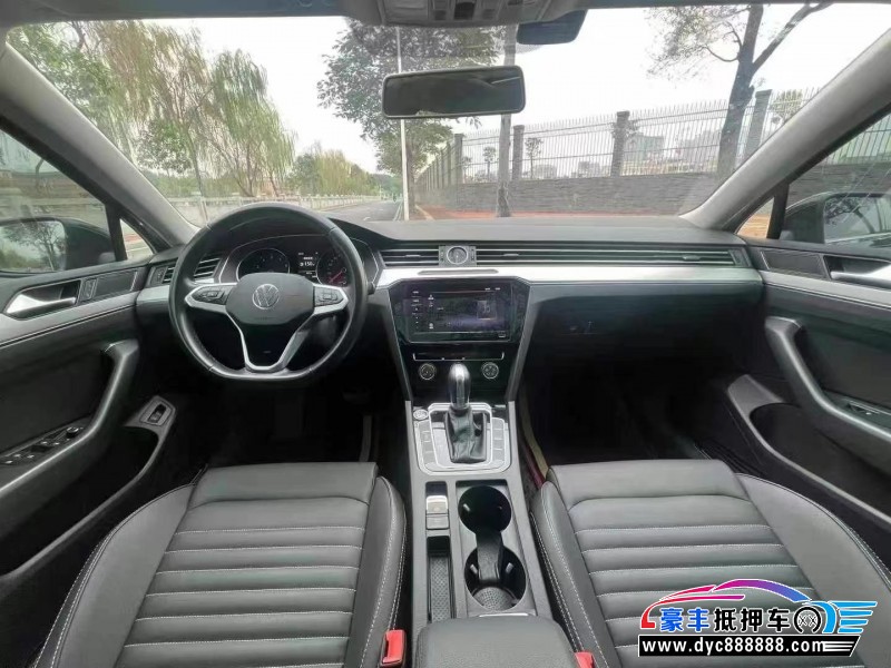 23年大众迈腾轿车抵押车出售