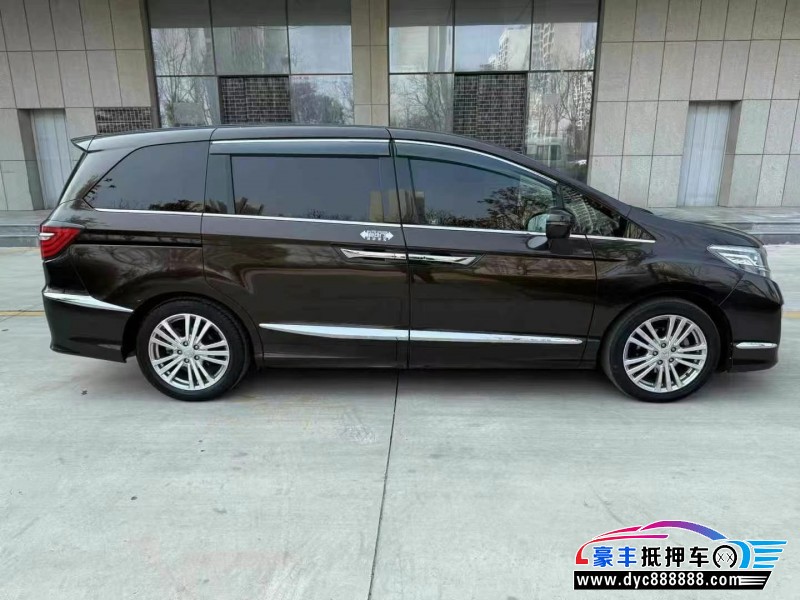 16年本田艾力绅轿车抵押车出售