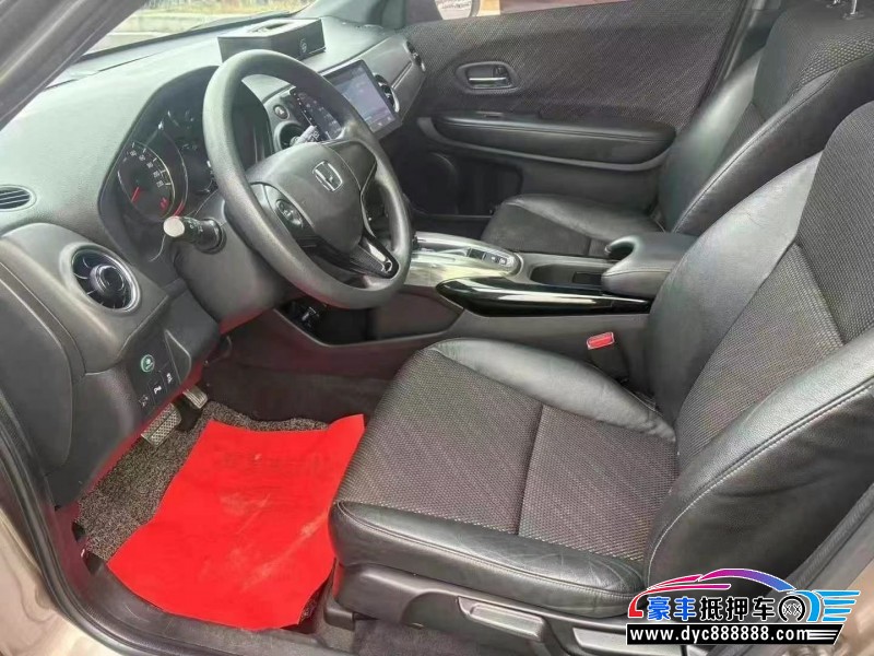 17年本田XRV轿车抵押车出售