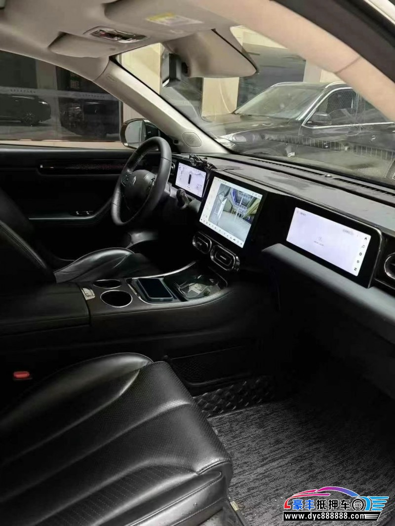 22年零跑C11轿车抵押车出售