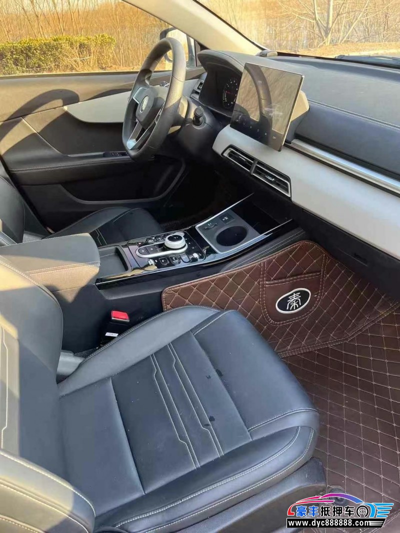 23年比亚迪秦轿车抵押车出售