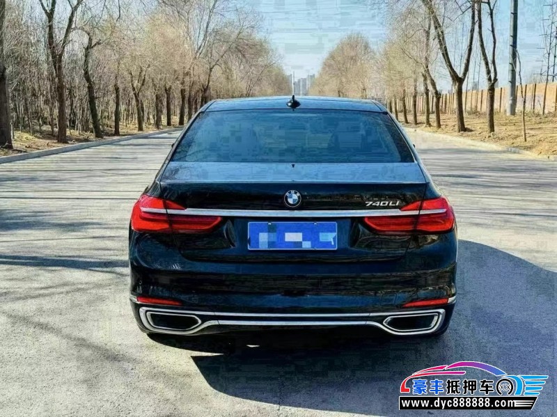 18年宝马7系轿车抵押车出售