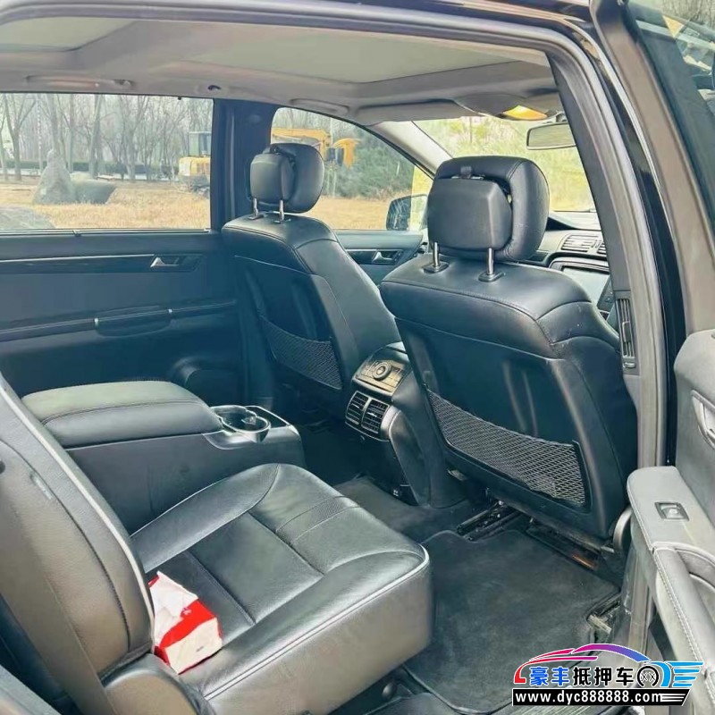 15年奔驰R轿车抵押车出售