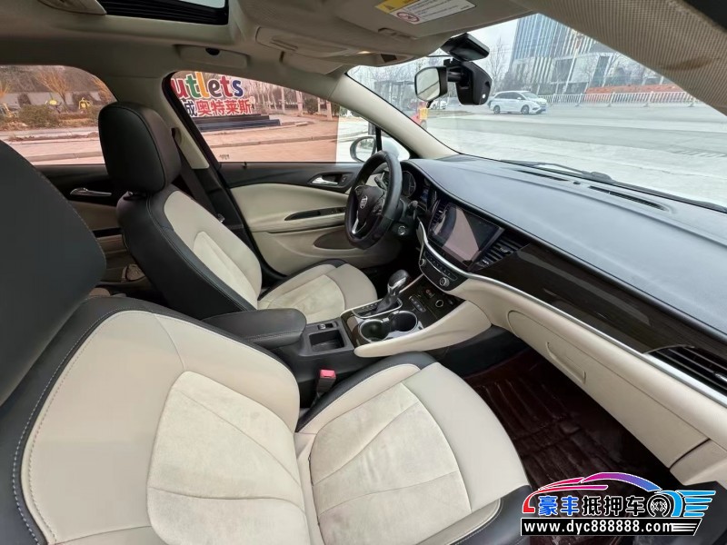 18年别克威朗轿车抵押车出售