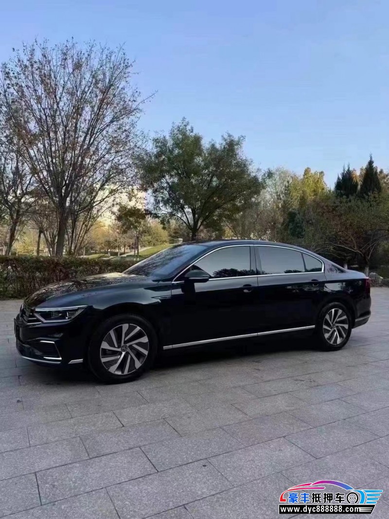 24年大众迈腾轿车抵押车出售