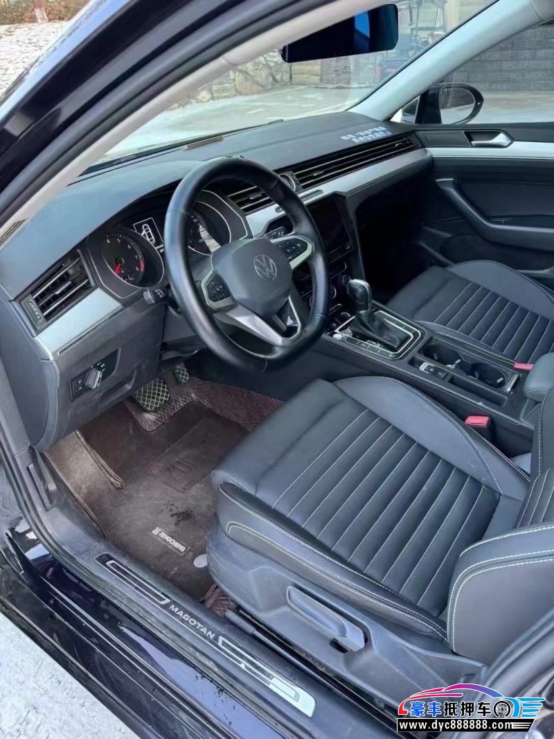 21年大众迈腾轿车抵押车出售