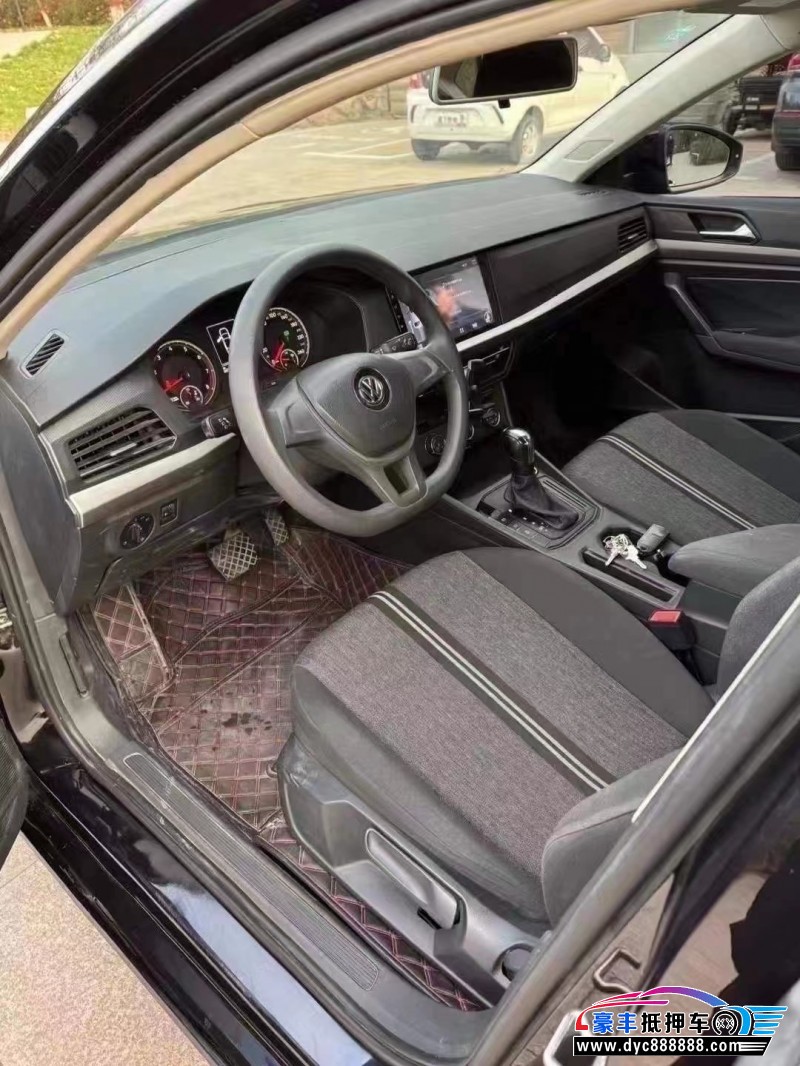 20年大众朗逸轿车抵押车出售