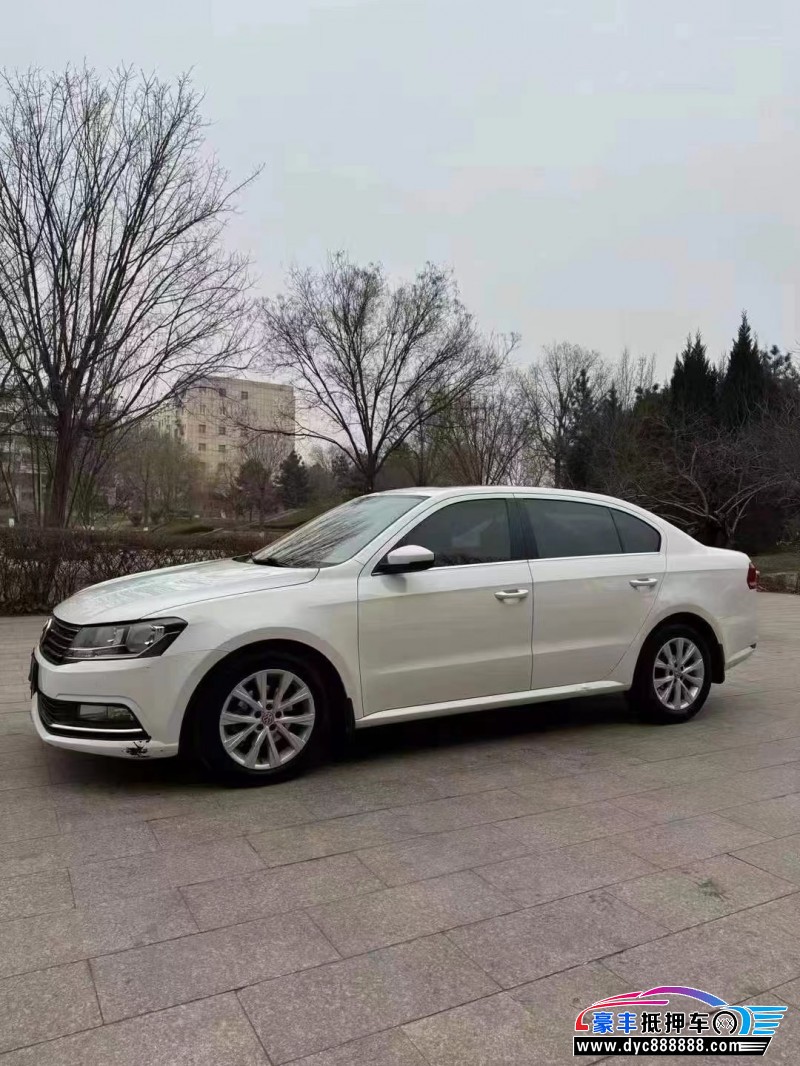 18年大众朗逸轿车抵押车出售