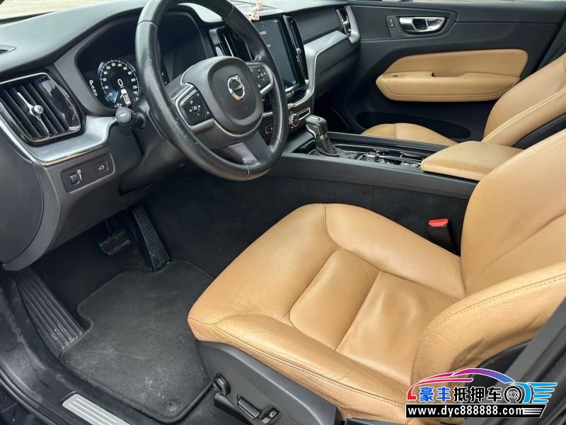 18年沃尔沃XC60轿车抵押车出售