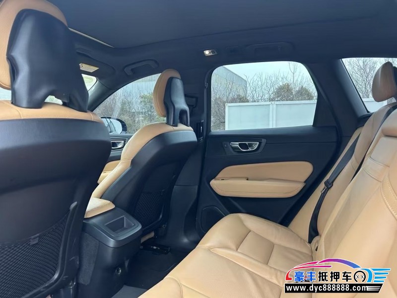 18年沃尔沃XC60轿车抵押车出售