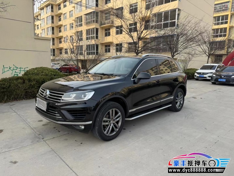 18年大众途锐轿车抵押车出售