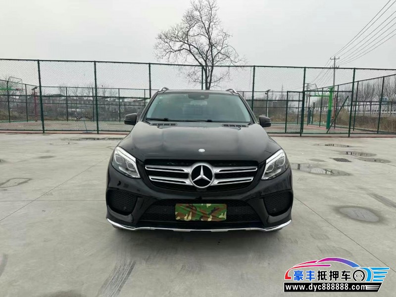 16年奔驰GLE轿车抵押车出售