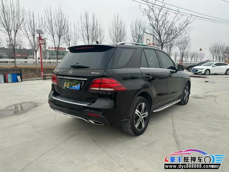 16年奔驰GLE轿车抵押车出售