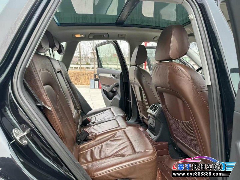 15年奥迪Q5轿车抵押车出售