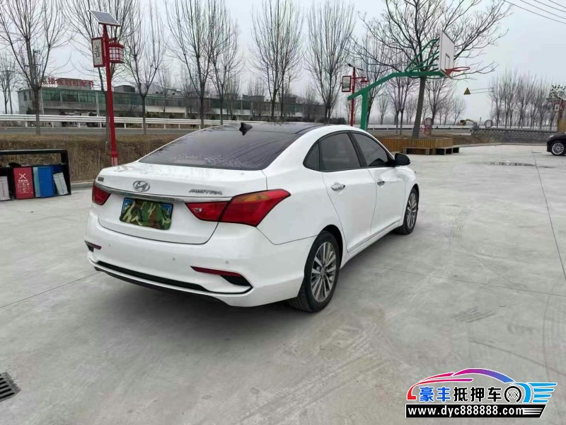 17年现代名图轿车抵押车出售