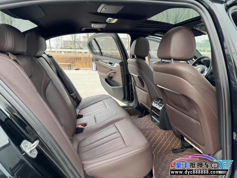 19年宝马5系轿车抵押车出售