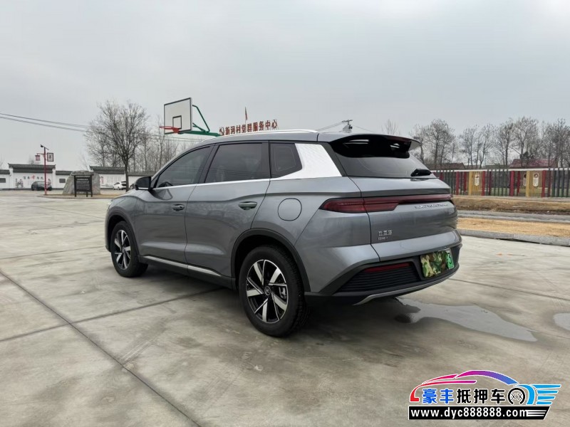 23年比亚迪宋轿车抵押车出售