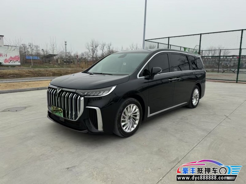 23年岚图梦想家轿车抵押车出售