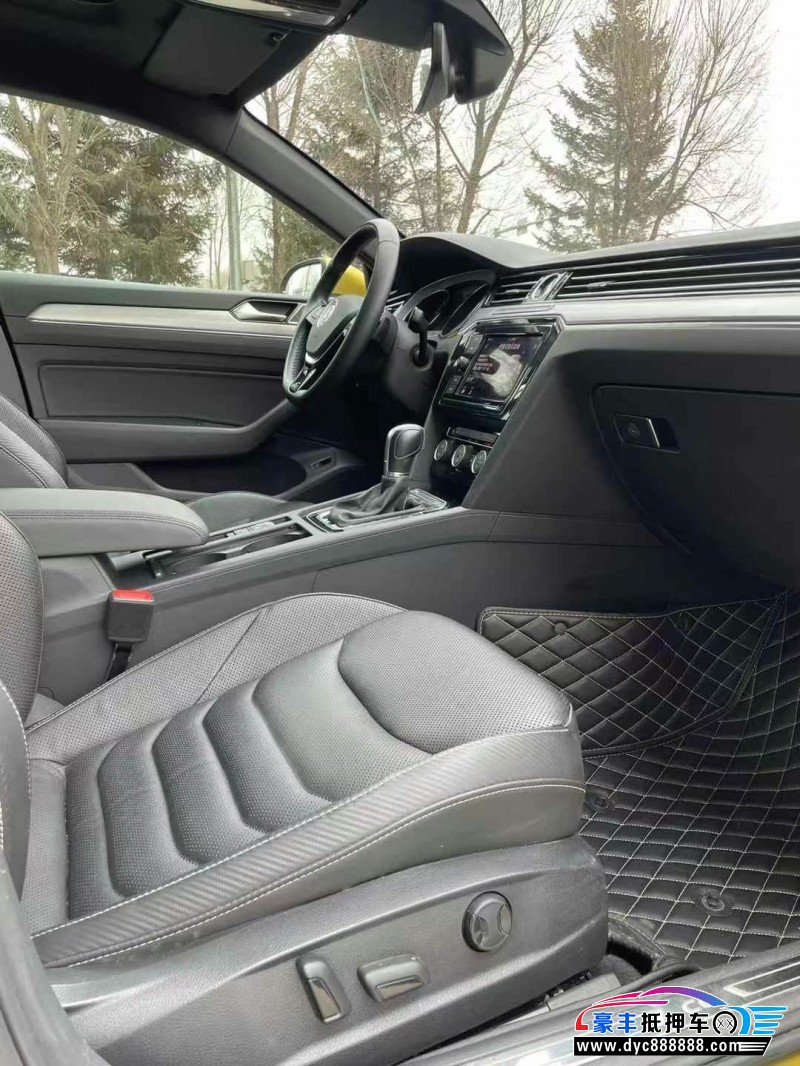 19年大众CC轿车抵押车出售