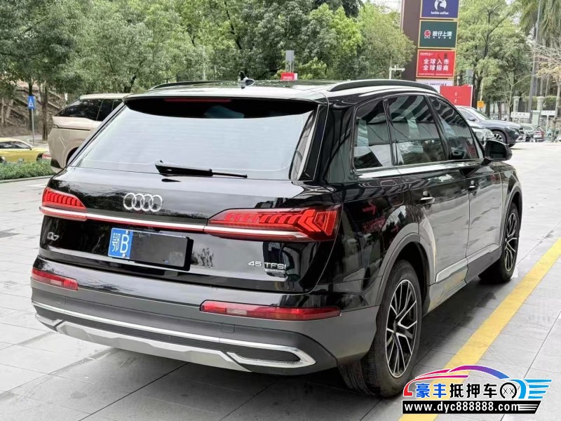 22年奥迪Q7轿车抵押车出售